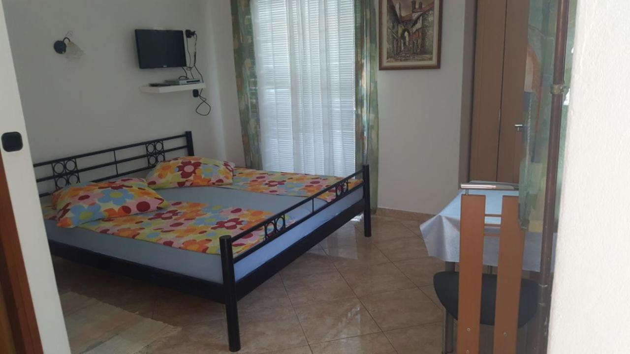 Apartment Fabic Porec Bagian luar foto